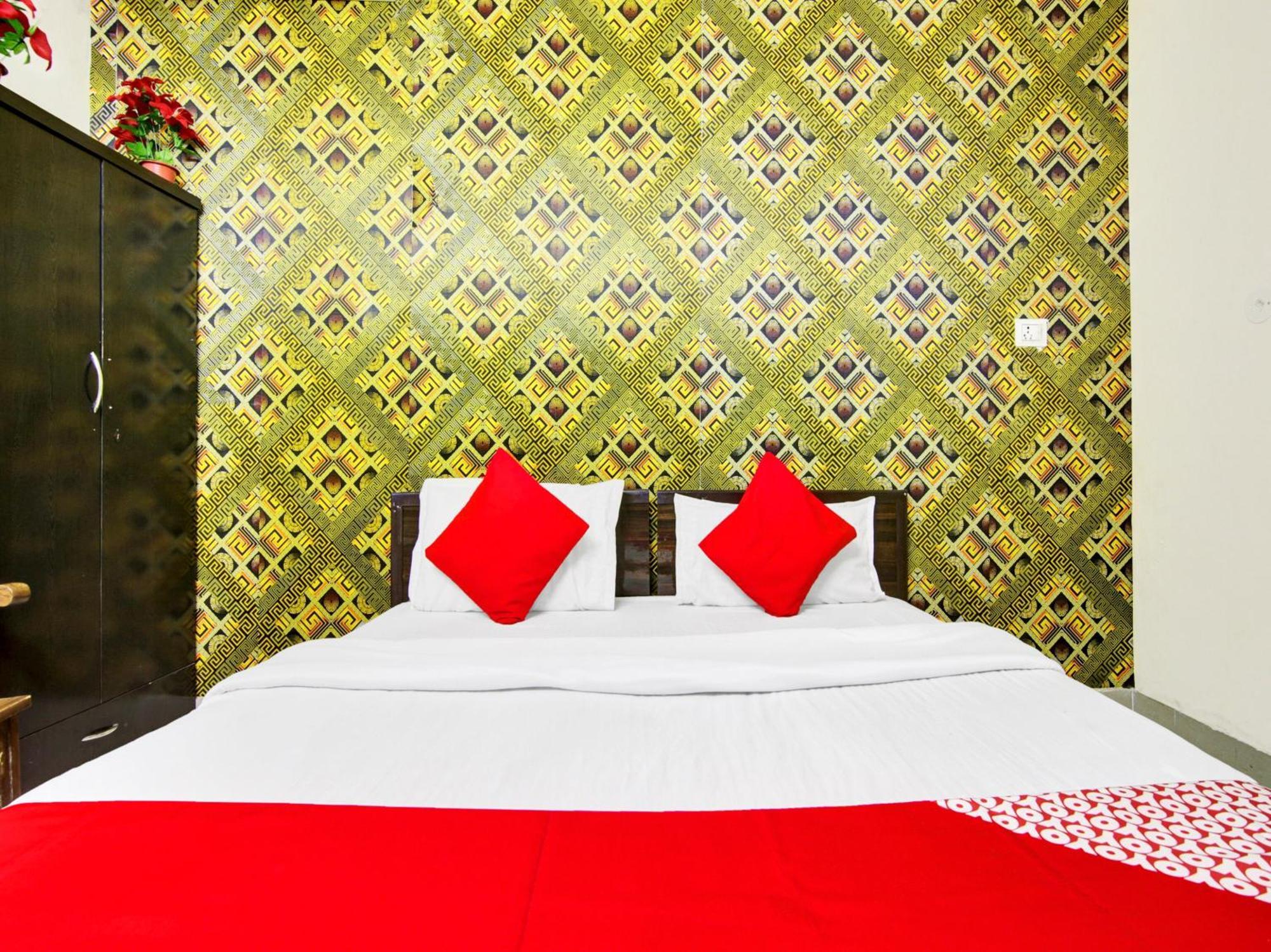 Hotel O Kailash Inn New Delhi Buitenkant foto
