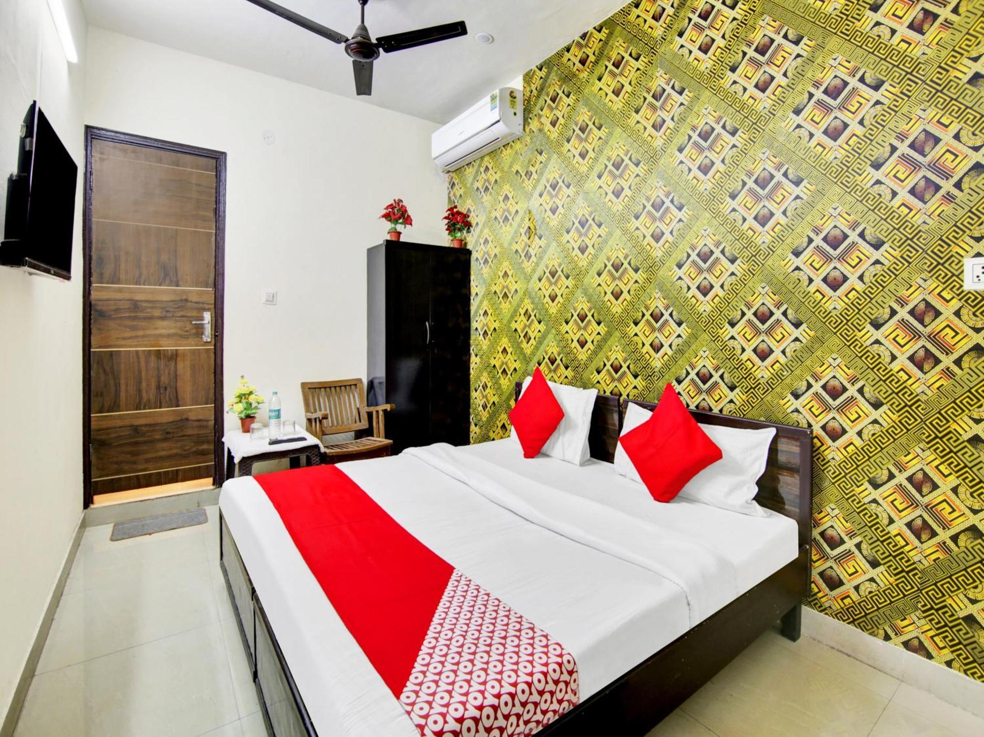 Hotel O Kailash Inn New Delhi Buitenkant foto